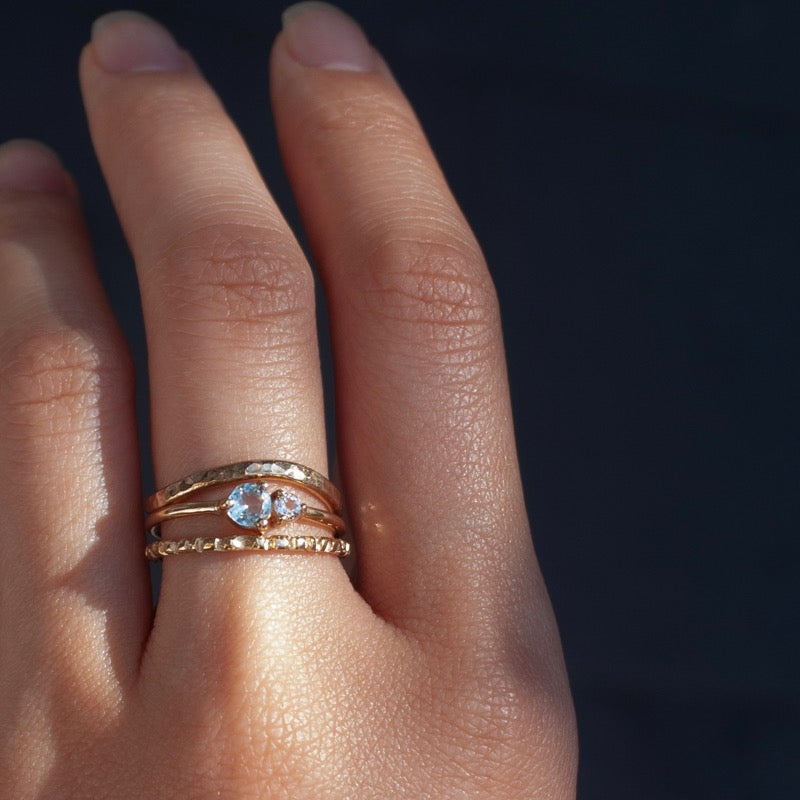 Enfold Band, 9kt Yellow Gold