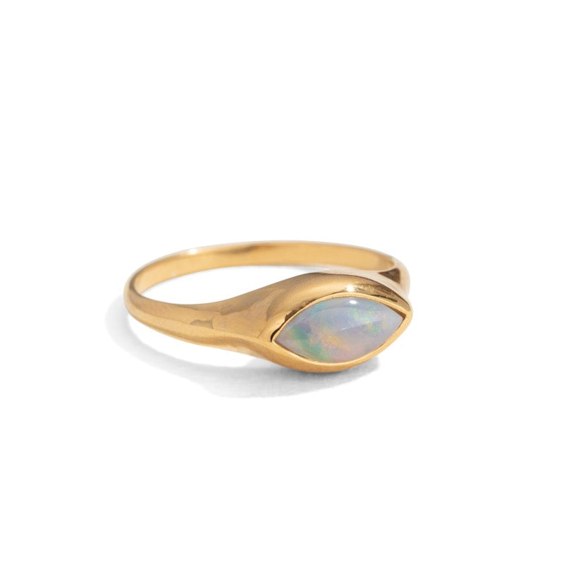 Iris Ring, White Opal, 9kt Yellow Gold