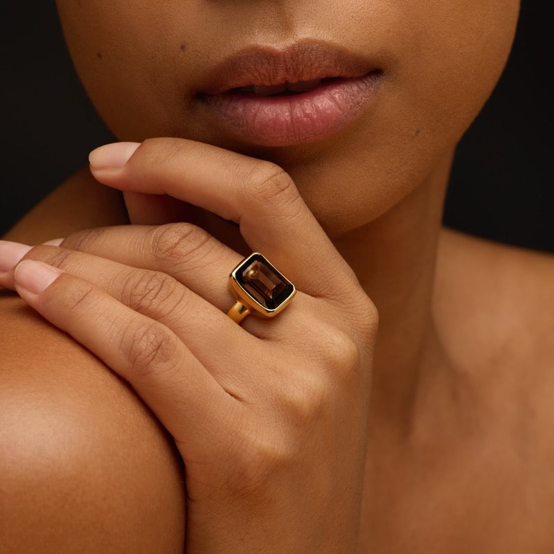 Milos Ring, Smokey Quartz, 9kt Yellow Gold