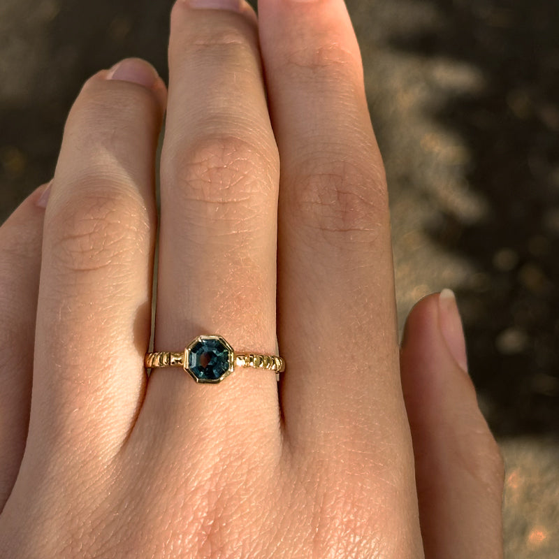 Linea Ring, Hexagonal Teal Sapphire, 9kt Yellow Gold
