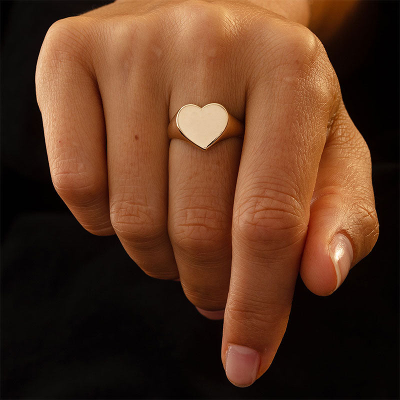 Heart Signet Ring, 9kt Yellow Gold