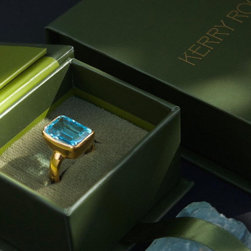 Milos Ring, Blue Topaz, Gold