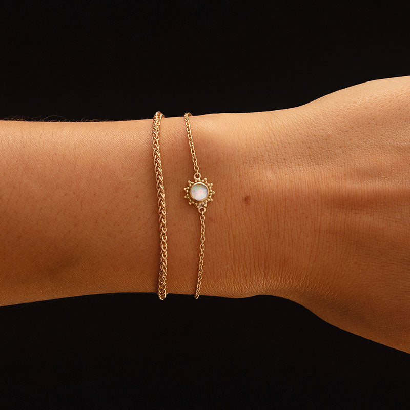 Soleil Bracelet, Opal, 9kt Yellow Gold