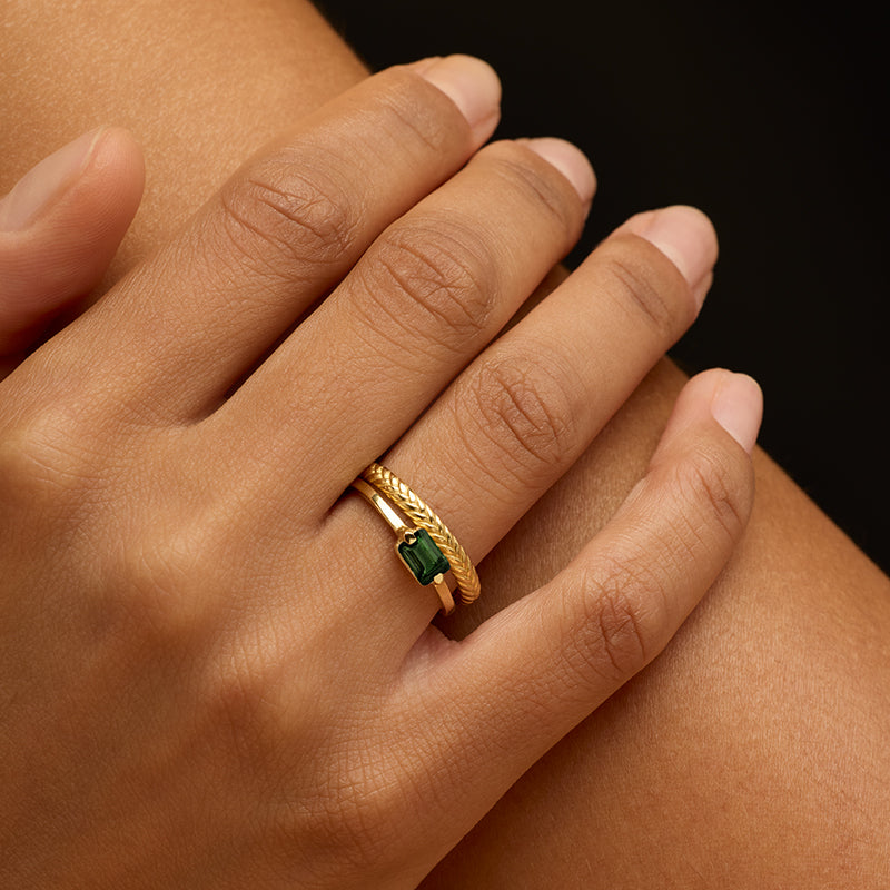 Baguette Ring, Green Tourmaline, 9kt Yellow Gold