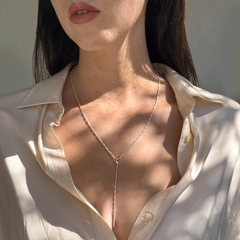Delos Lariat, Silver
