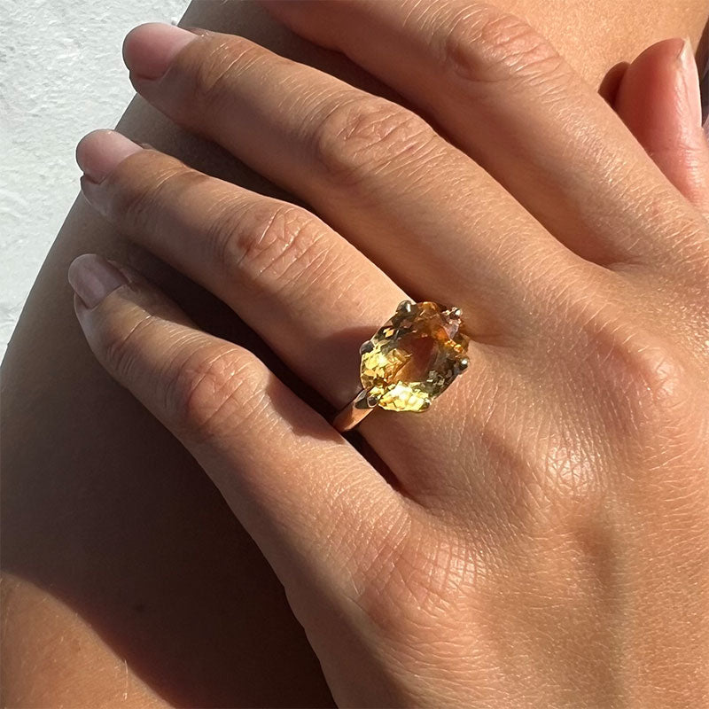 Gigi Ring, Citrine, 9kt Yellow Gold