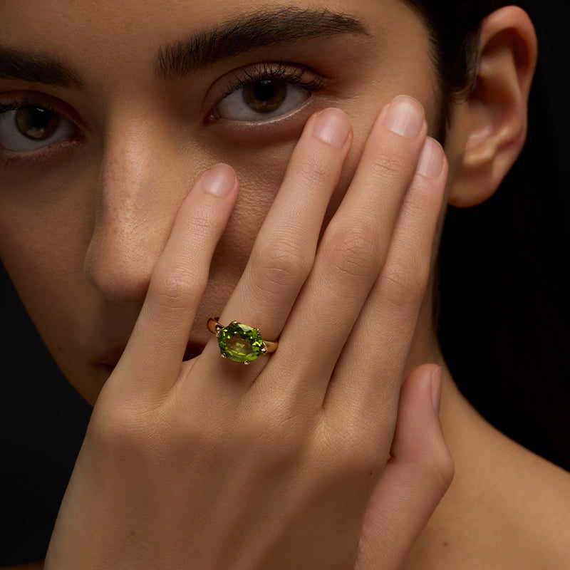 Gigi Ring, Peridot, 9kt Yellow Gold