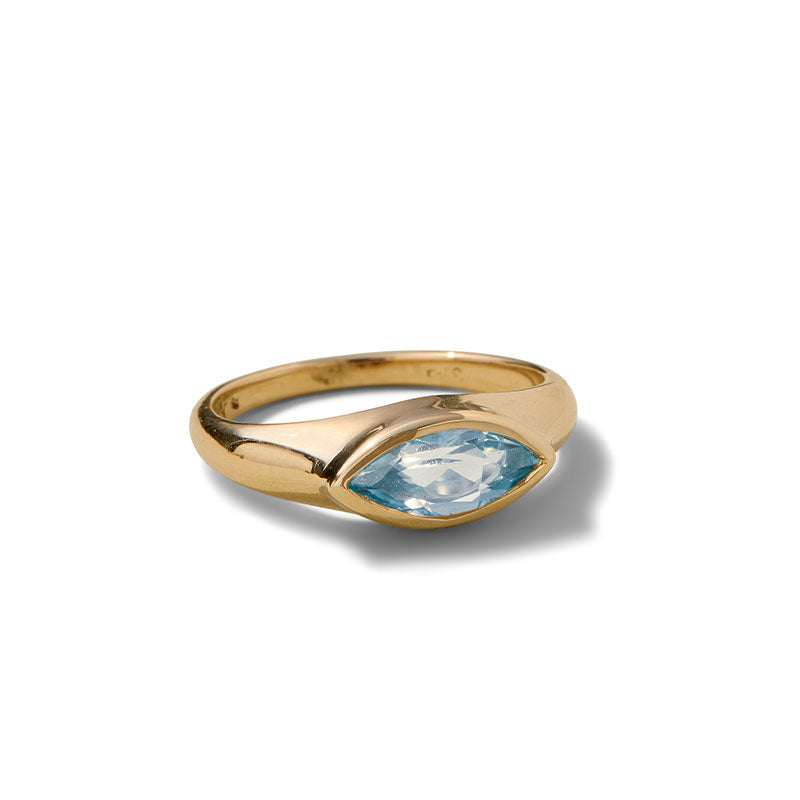 Iris Ring, Aquamarine, 9kt Yellow Gold