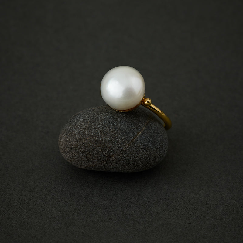 Juno Ring, Freshwater Pearl, 9kt Yellow Gold