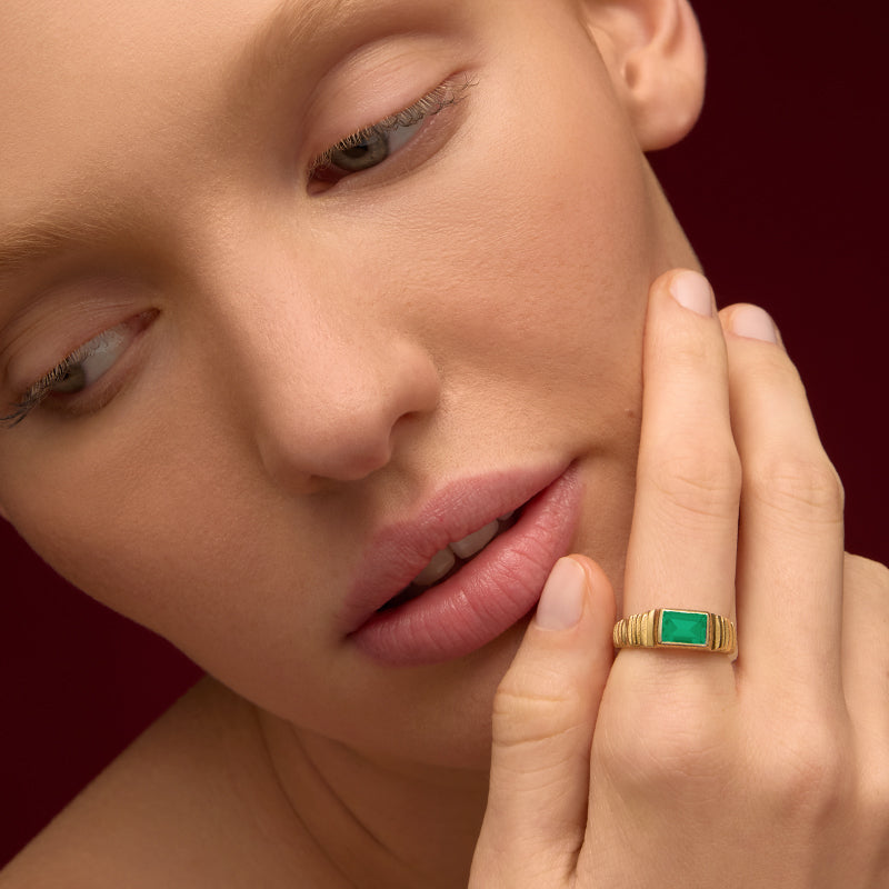 Linea Ring, Green Onyx, Gold