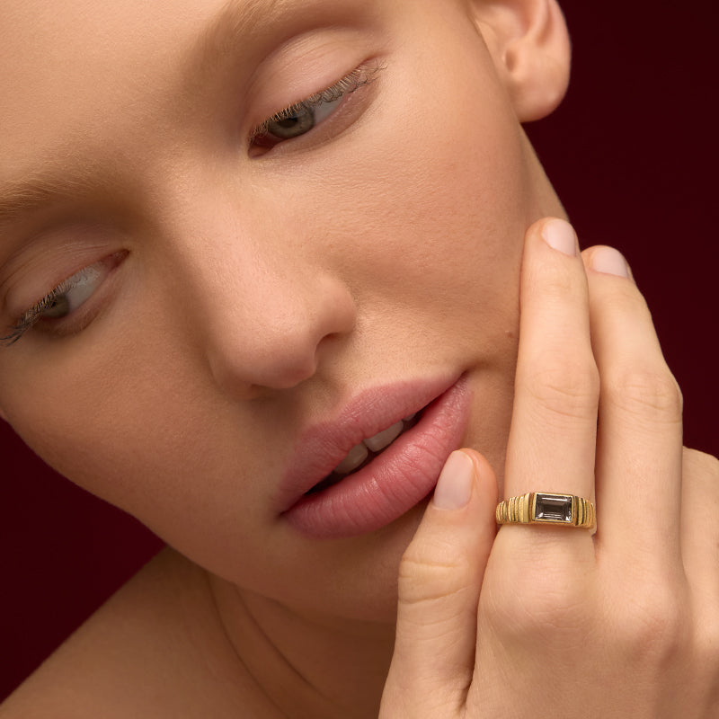 Linea Ring, Smokey Quartz, Gold