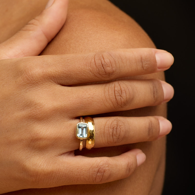 Minerva Ring, Aquamarine, 9kt Yellow Gold