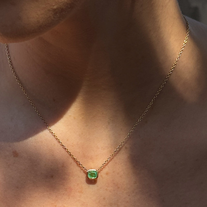 Minerva Necklace, Emerald, 9kt Yellow Gold