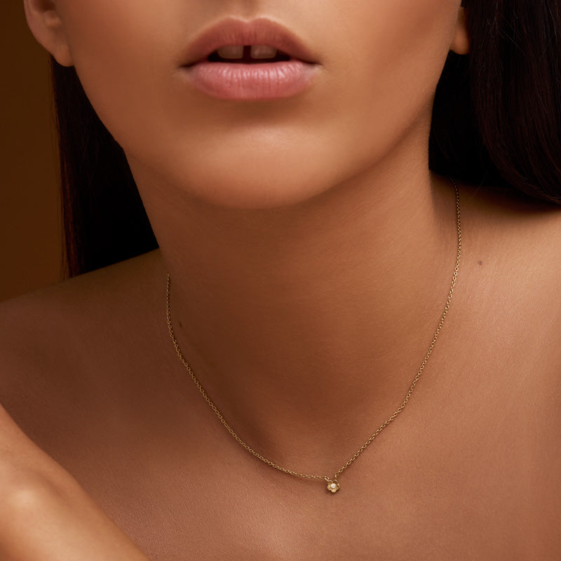 Blossom Necklace, White Diamond, 9kt Yellow Gold