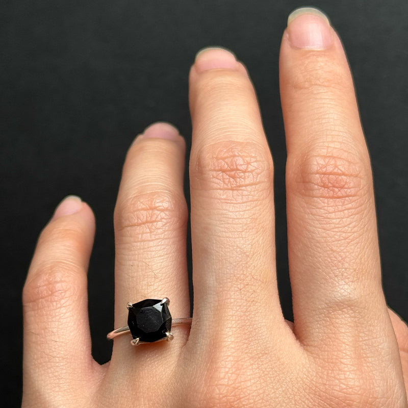 Mini Kara Ring, Black Onyx, Silver