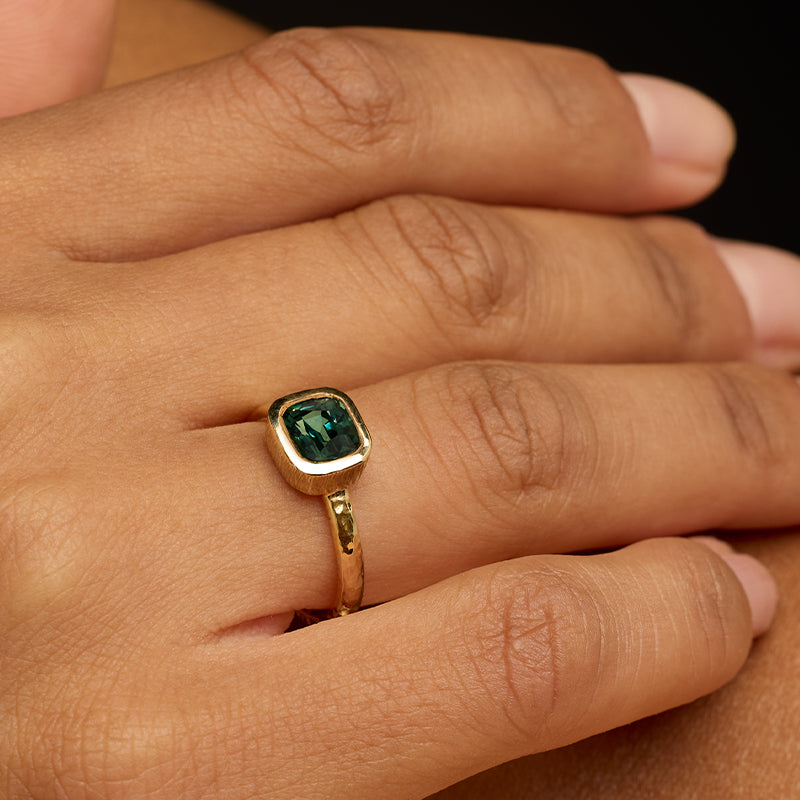 Minerva Ring, Teal Sapphire, 9kt Yellow Gold