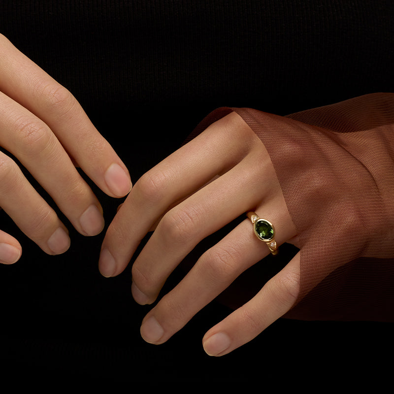 Pallas Ring, Green Tourmaline, 9kt Yellow Gold