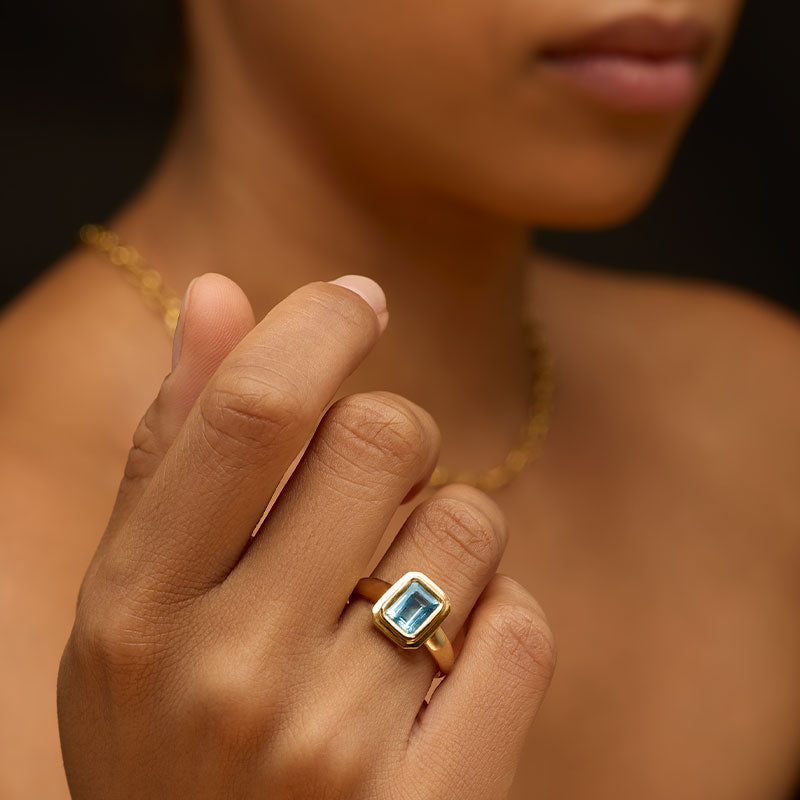 Petra Ring, Blue Topaz, Gold