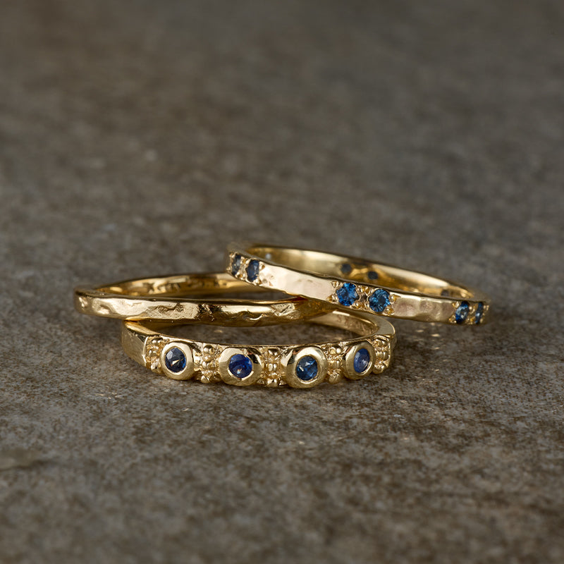 Relic Band, Blue Sapphire, 9kt Yellow Gold