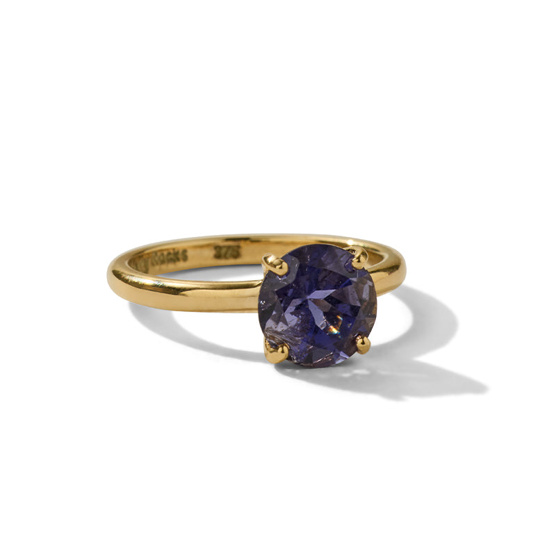 Solitaire Ring, Iolite, 9kt Yellow Gold