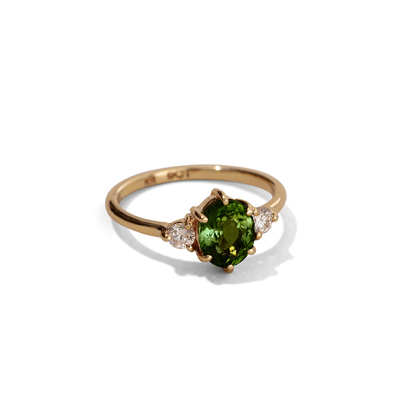 Victoria Ring, Green Tourmaline, 9kt Yellow Gold