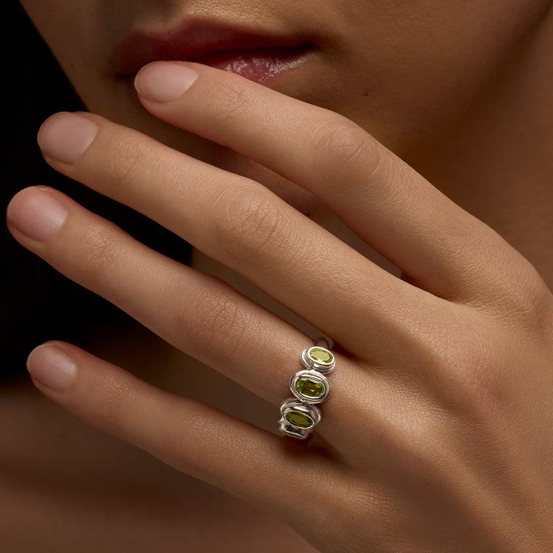 Zante Ring, Peridot, Silver