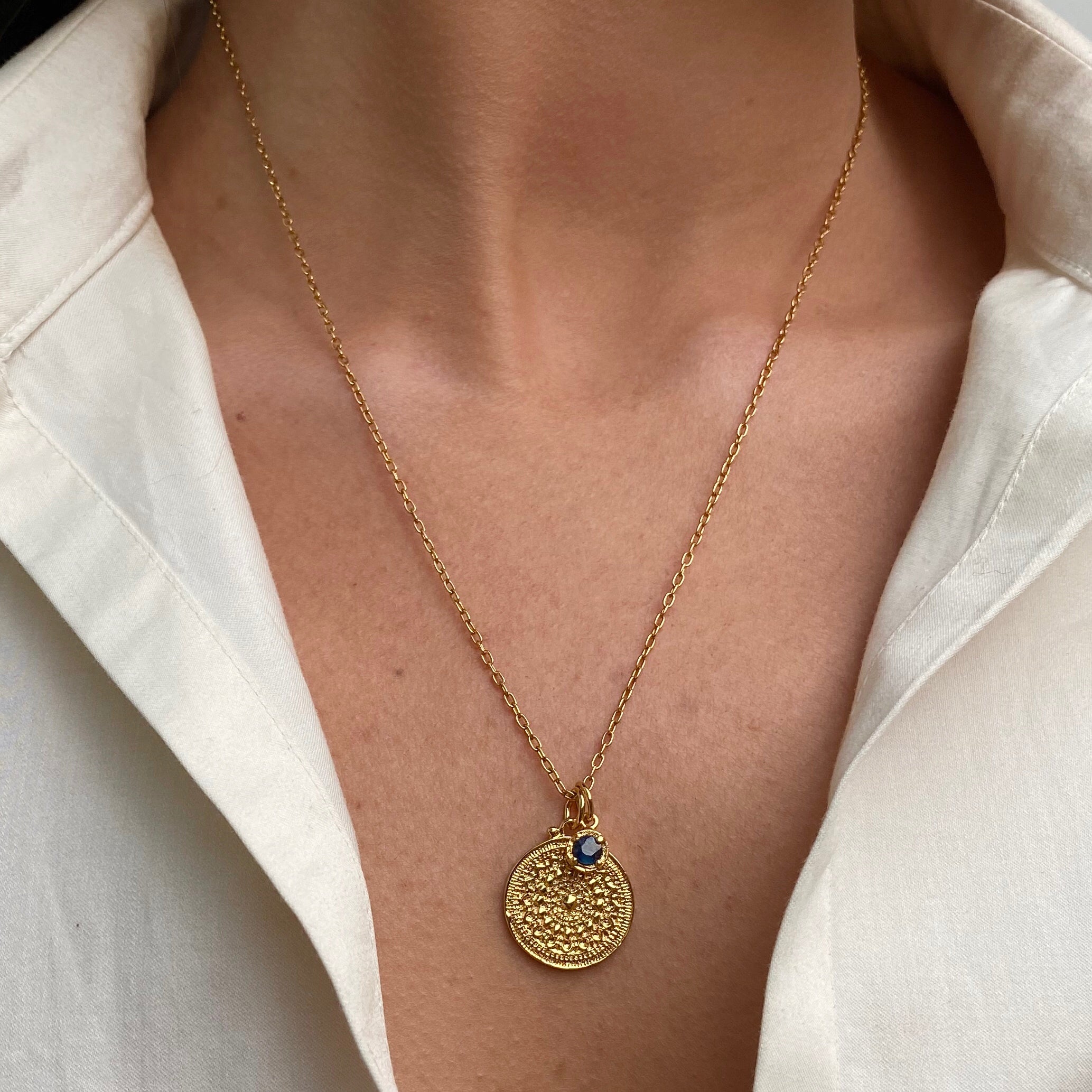 Winkie Pendant, Blue Sapphire, Gold