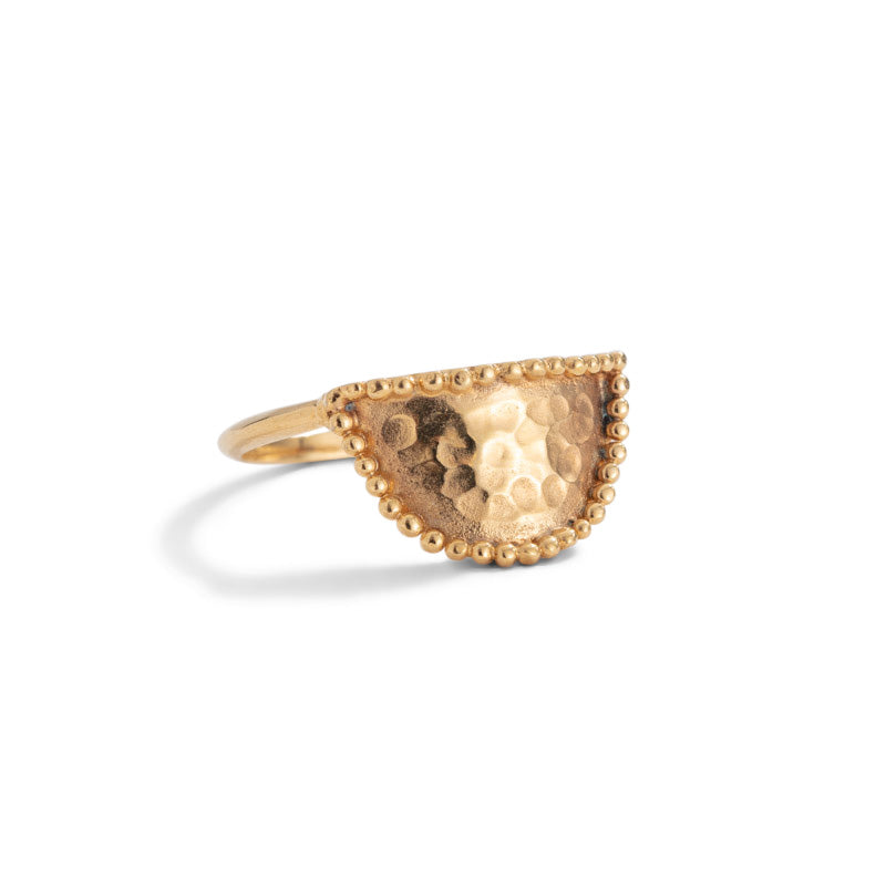 Amulet Ring, Gold