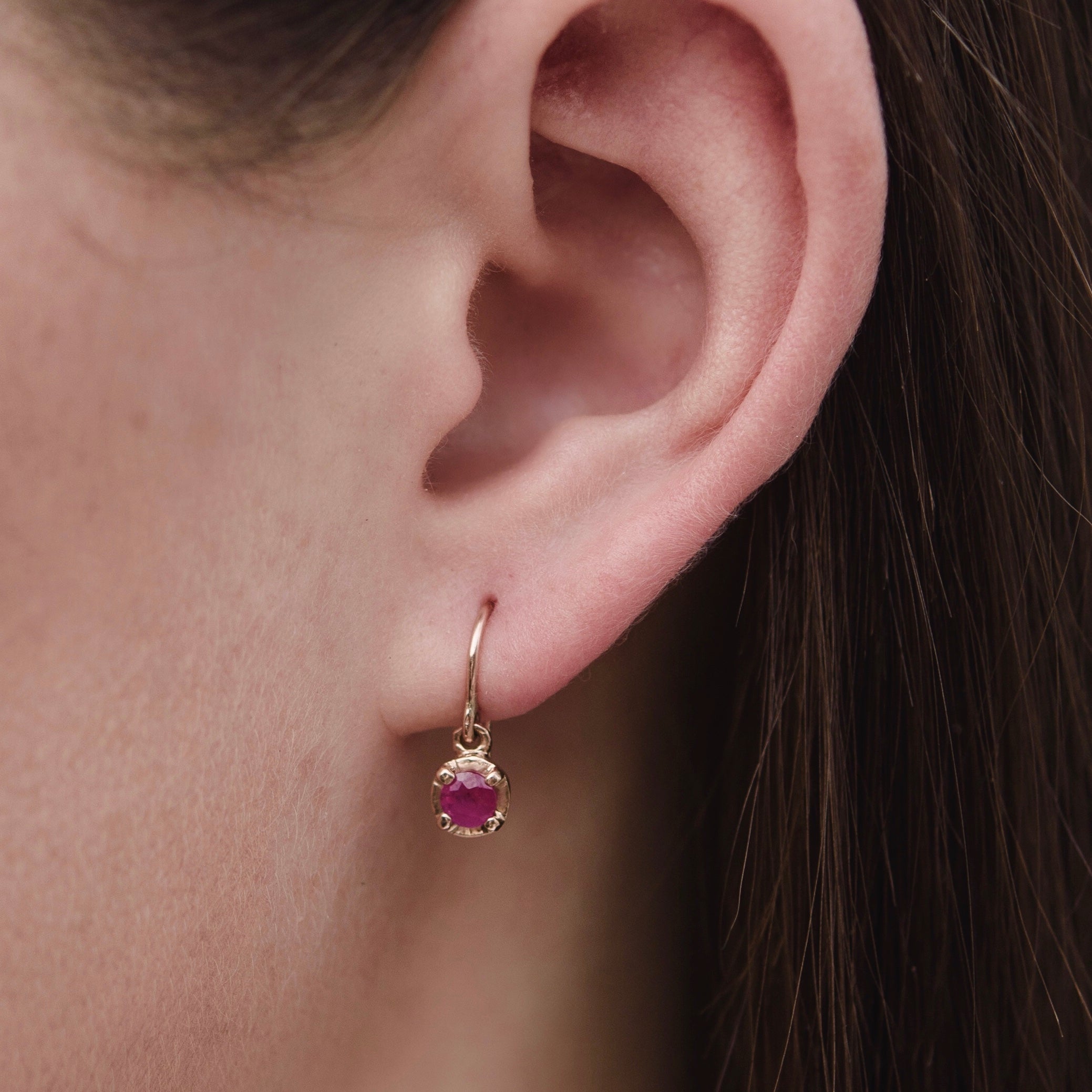 Winkie Earring, Ruby, Gold