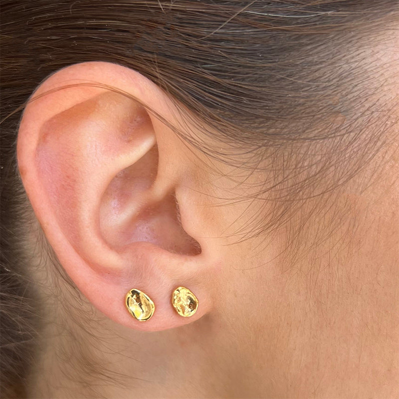 Keshi Stud, Gold
