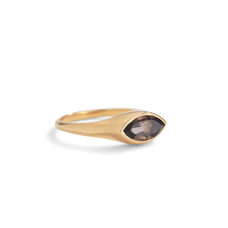 Iris Ring, Smokey Quartz, 9kt Yellow Gold