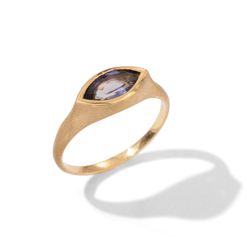 Iris Ring, Iolite, 9kt Yellow Gold