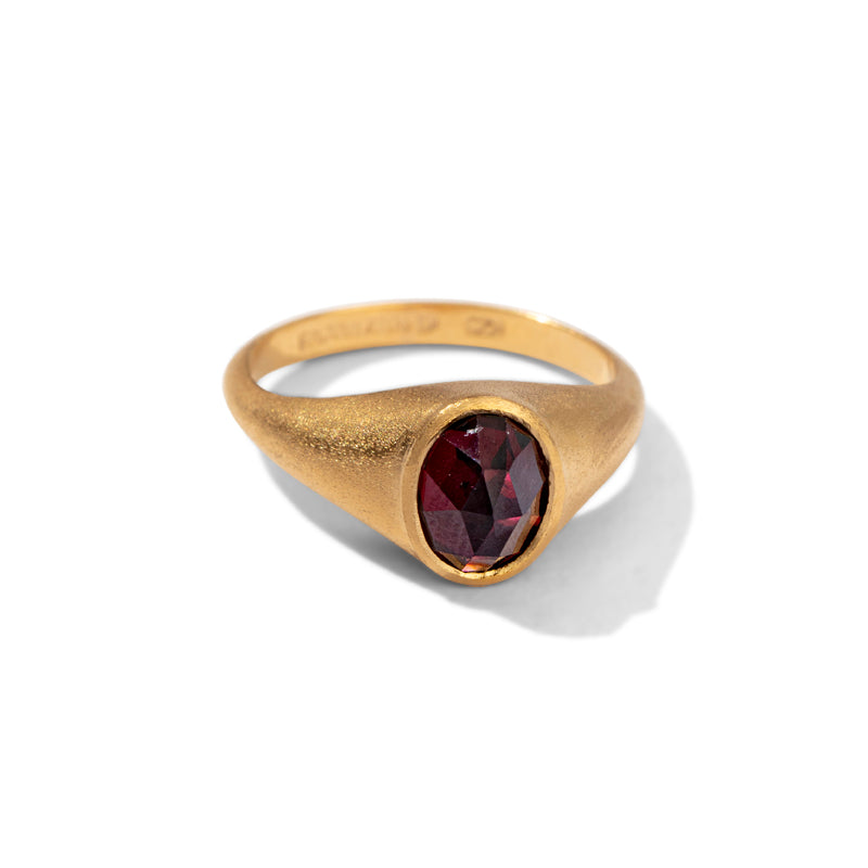 Roman Ring, Garnet, Gold