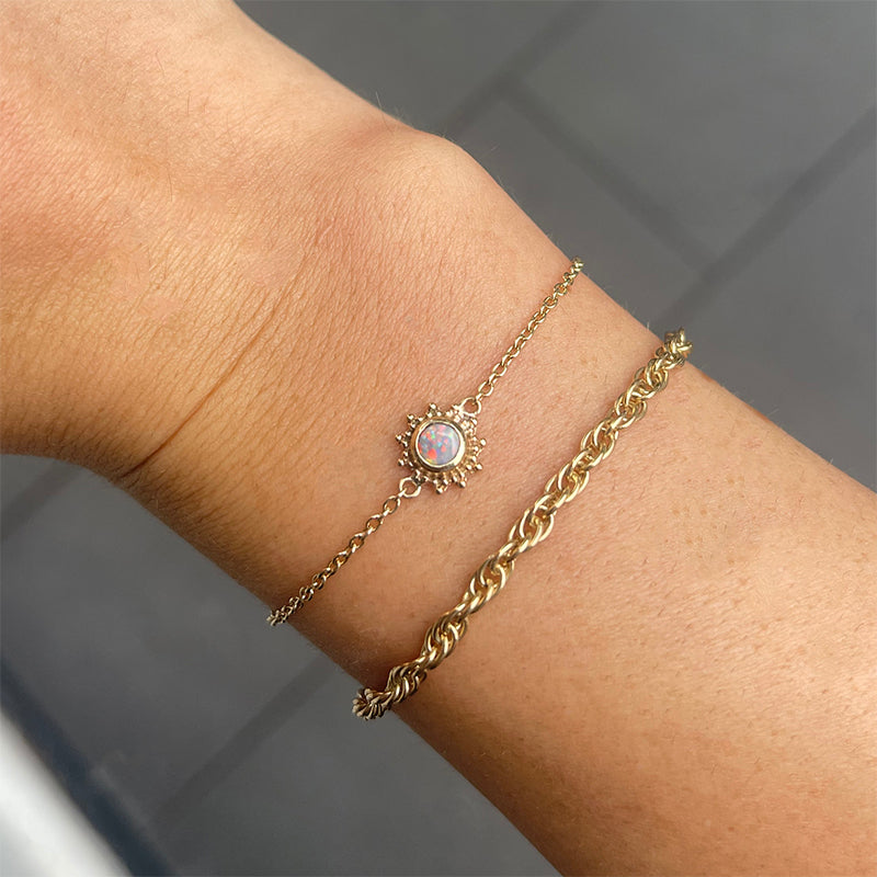 Soleil Bracelet, Opal, 9kt Yellow Gold