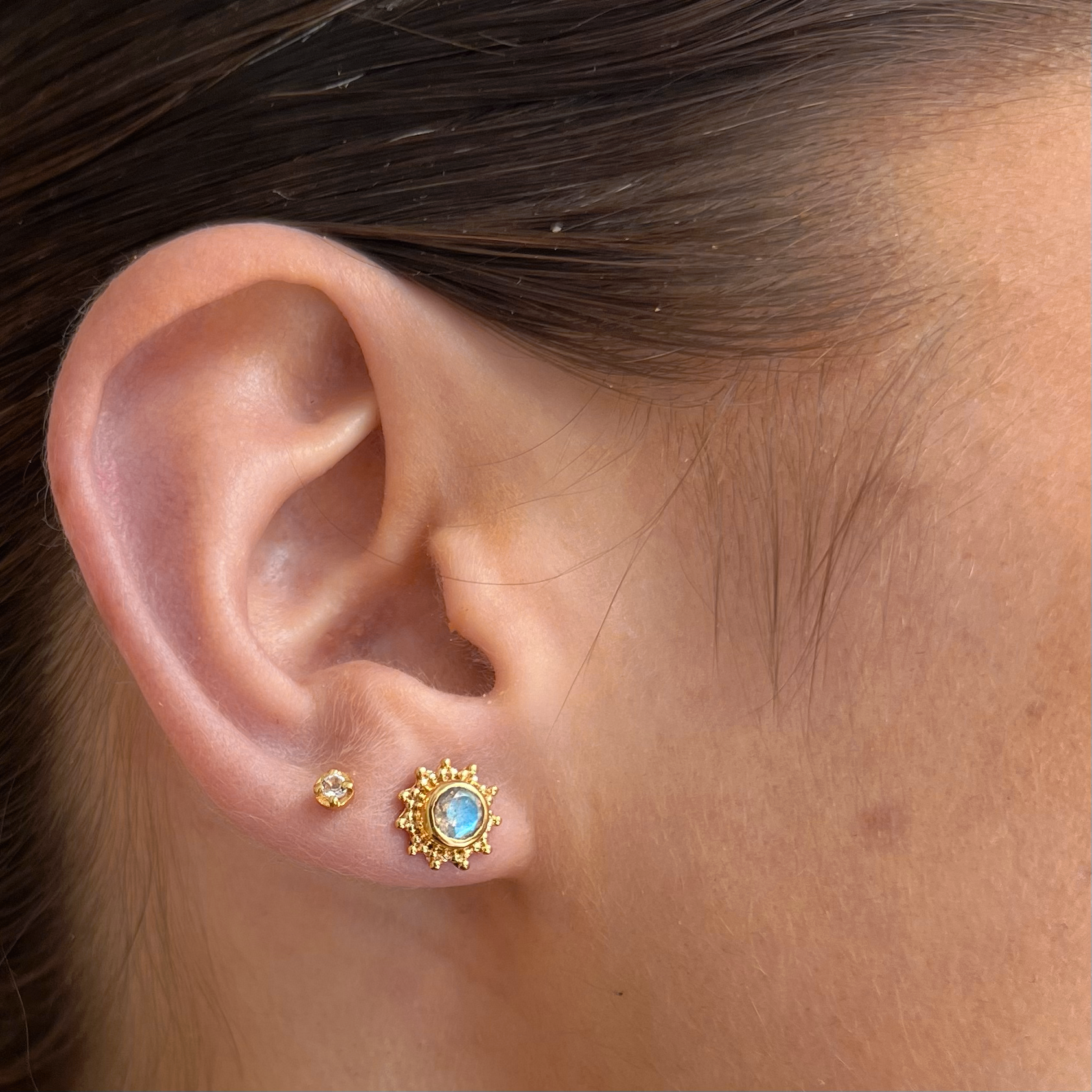 Soleil Stud, Labradorite, Gold