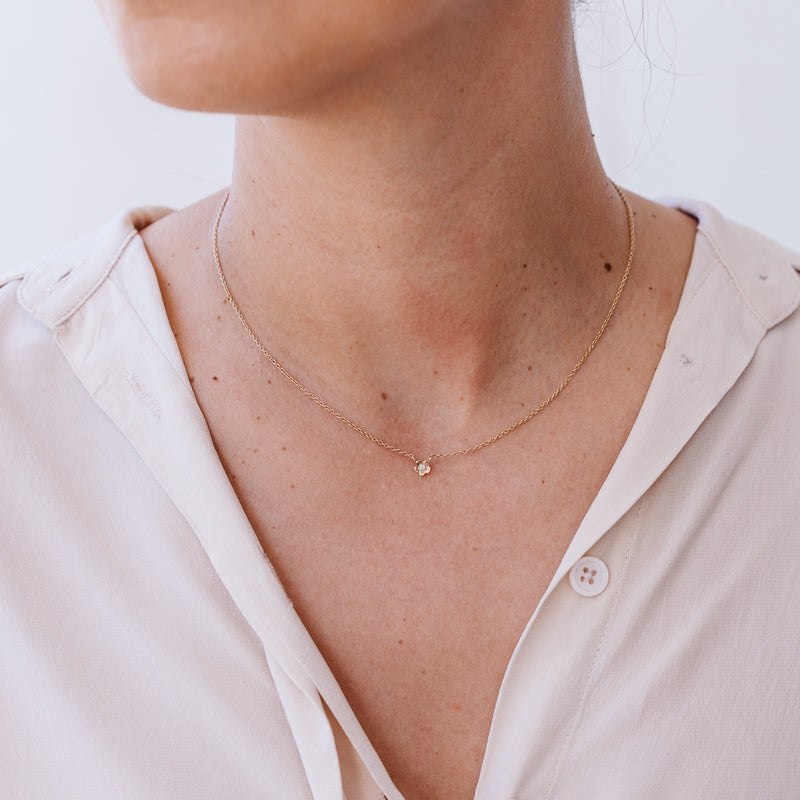 Blossom Necklace, White Diamond, 9kt Yellow Gold