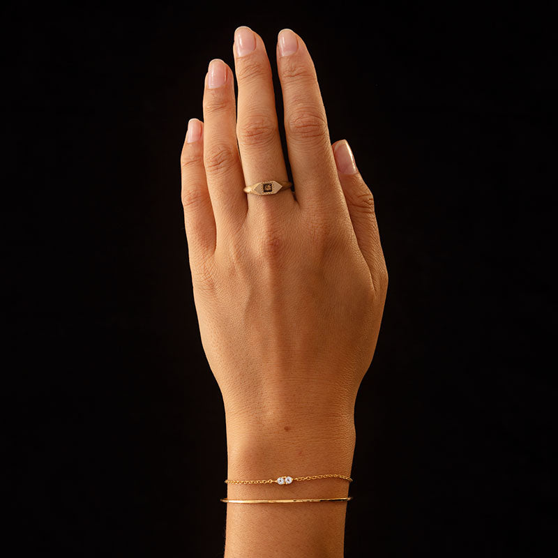 Rhombus Ring, Diamond, 9kt Yellow Gold
