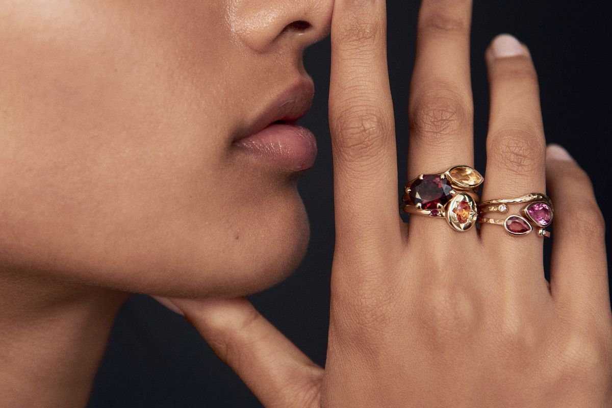 Stack, Mix, Style: How to Wear Rings on Multiple Fingers With Confidence