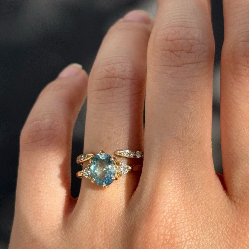 Victoria Ring, Aquamarine, 9kt Yellow Gold