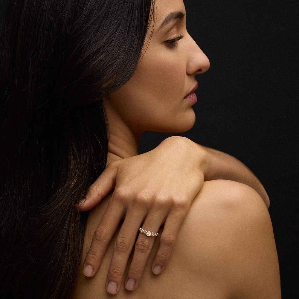 Aevum Band, Diamond, Solid Yellow Gold