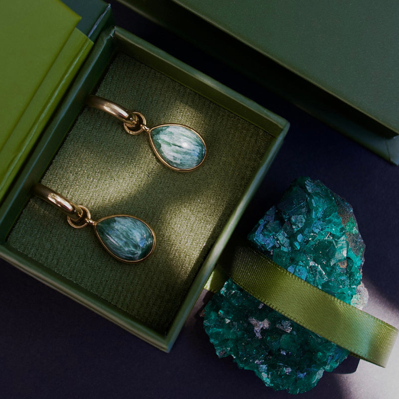 Droplet Charm, Seraphinite, Gold