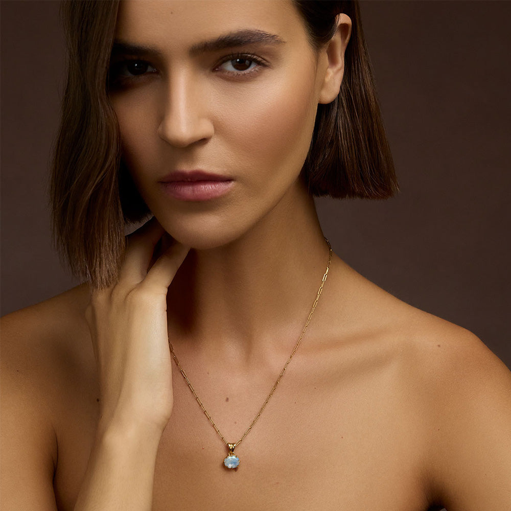 Honour Pendant, Rainbow Moonstone, 9kt Yellow Gold