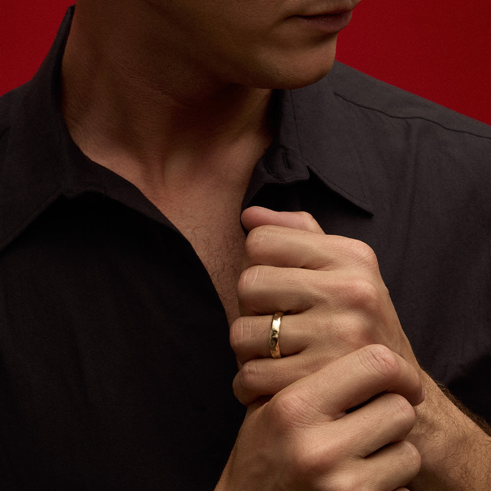 Incus Band, 5.5mm, Solid Yellow Gold