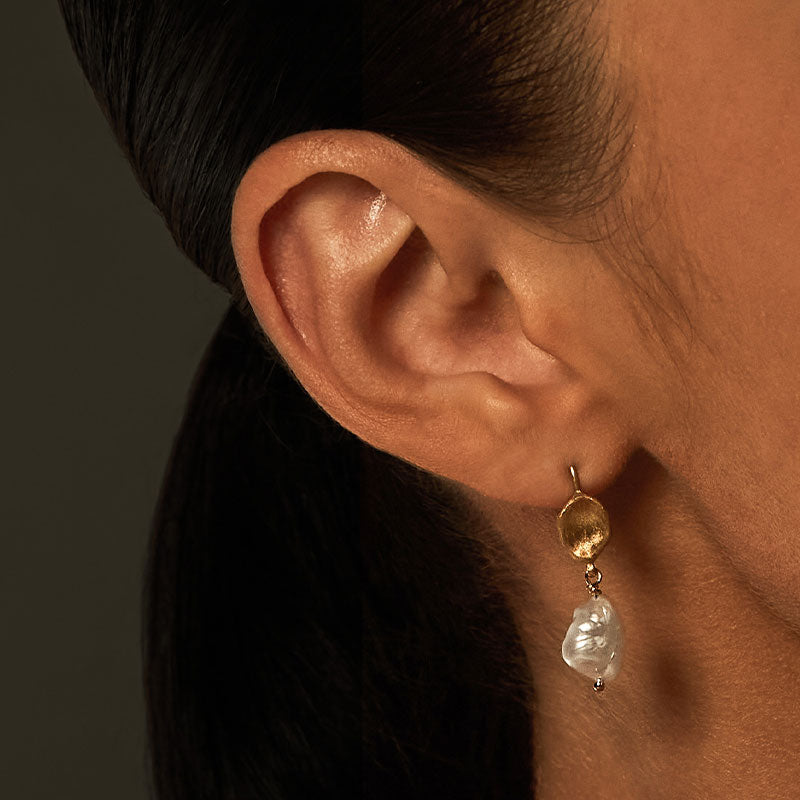 Keshi Earring, Pearl, Gold