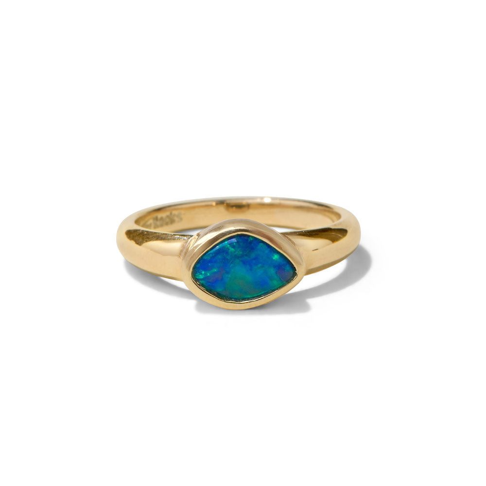 Ellipse Ring, Trigon Crystal Opal, 9kt Yellow Gold