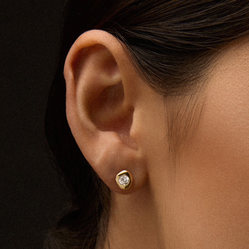 Organica Stud, Diamond, 9kt Yellow Gold