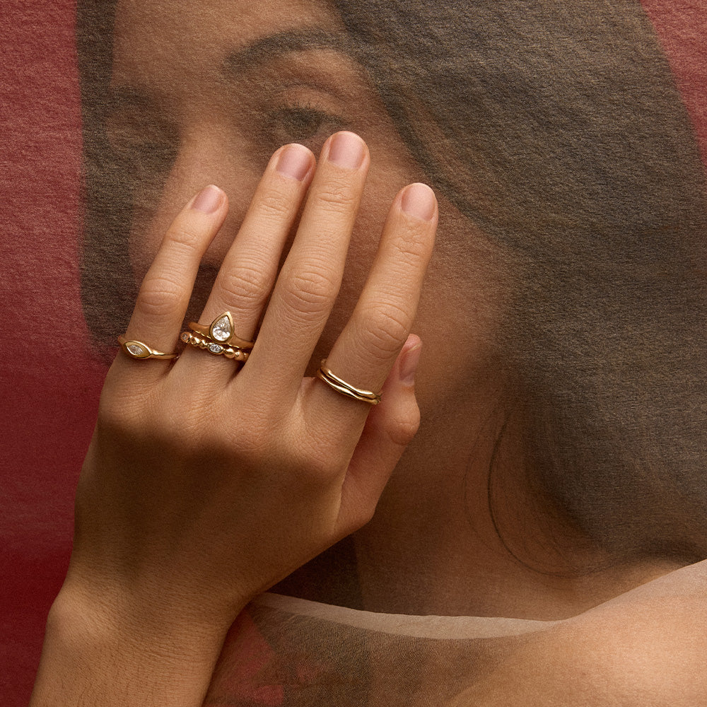 Granula Band, Diamond, Solid Yellow Gold