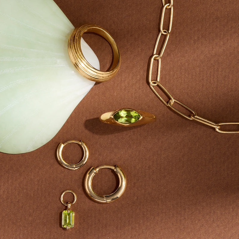 Iris Ring, Peridot, Gold