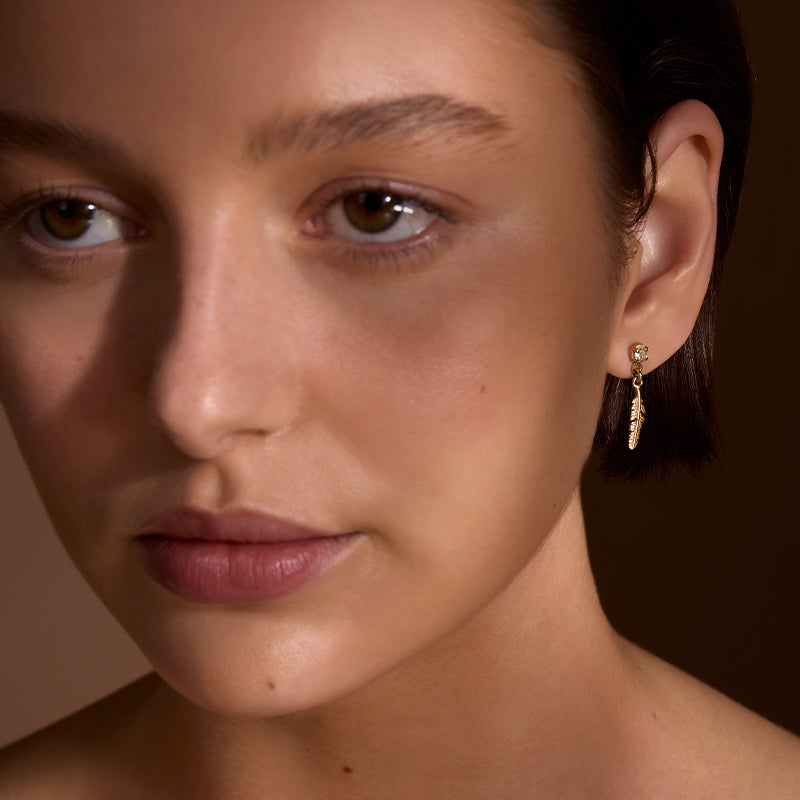 Plume Stud, White Topaz, Gold