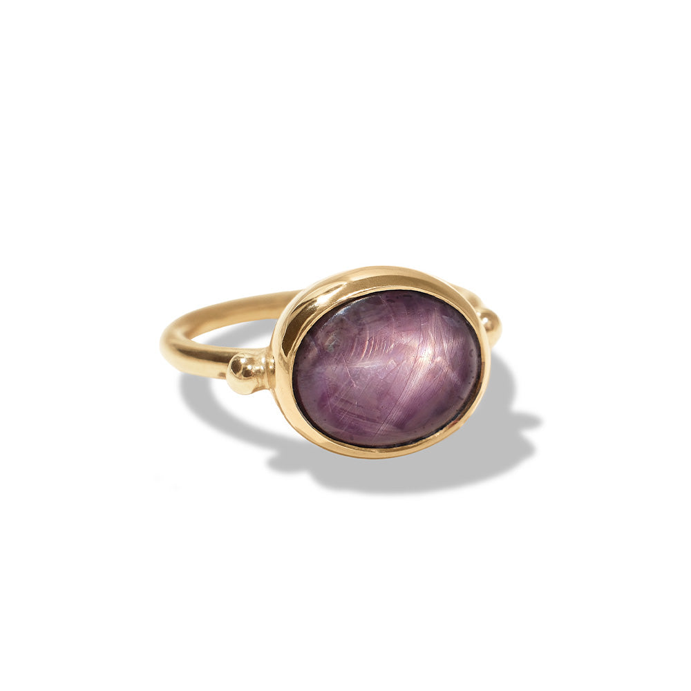 Sirus Ring, Star Ruby, 9kt Yellow Gold